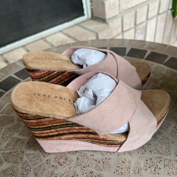 NIB Very Volatile Pink Suede Wedge Striped Cork Sandal 8 - Picture 4 of 7